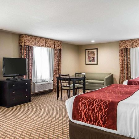 Comfort Inn & Suites Kansas City Downtown Εξωτερικό φωτογραφία