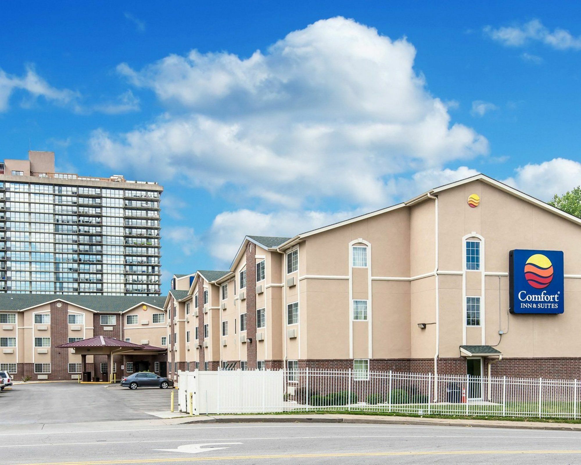 Comfort Inn & Suites Kansas City Downtown Εξωτερικό φωτογραφία